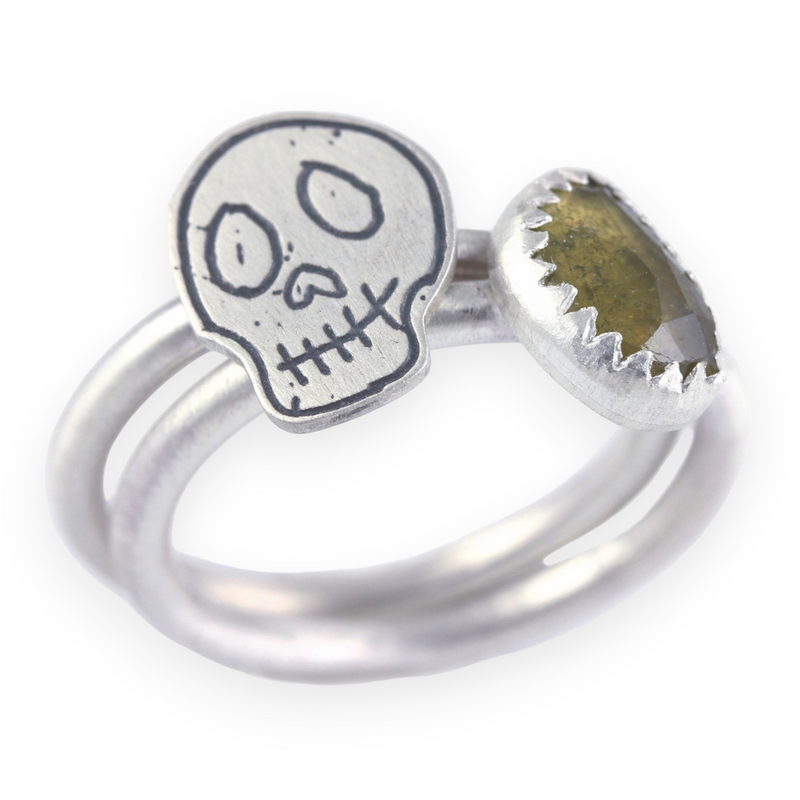 Chrome Tourmaline Skull Stackable Ring: Size 7
