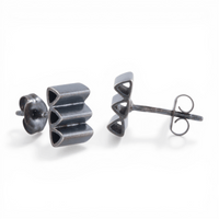 Minimalistische Dreiecksstecker