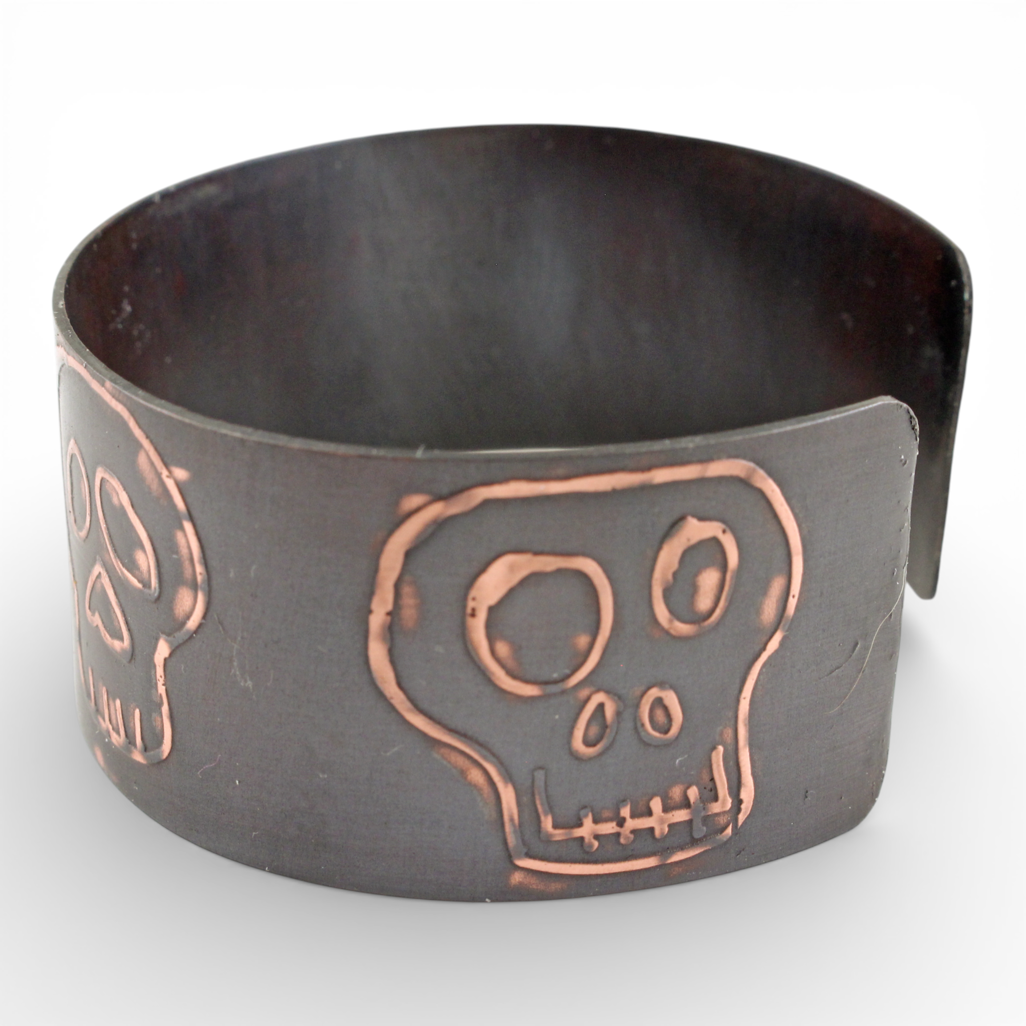 Signature Skullys Patterned Cuff