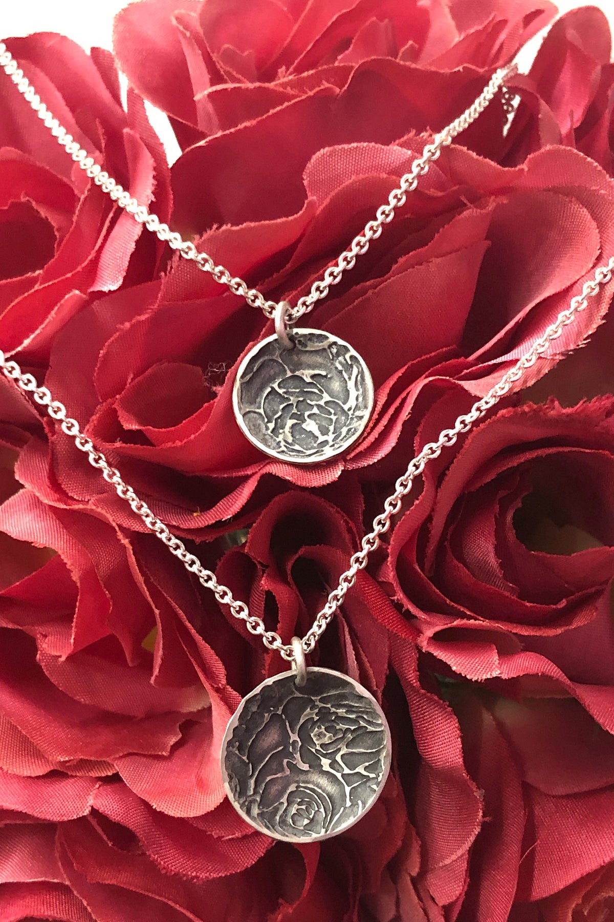 Rose Etched Disc Pendant Creative Dexterity