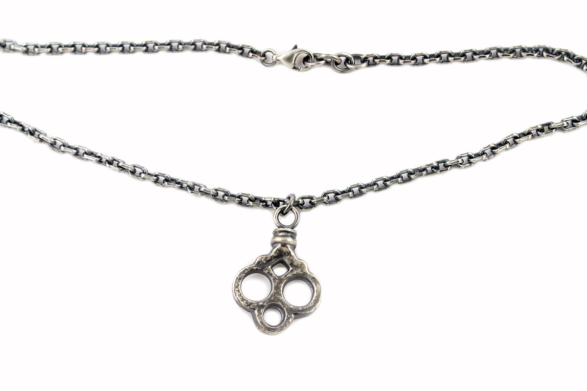 Skeleton Key Head Pendant Creative Dexterity