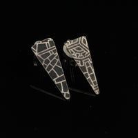 Texture Triangle Studs